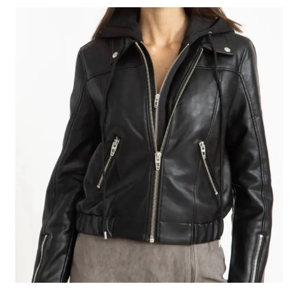 Blank NYC Faux‎ Leather Bomber Jacket with Removable Hood
Size XL Black NWT